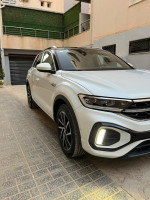 voitures-volkswagen-t-roc-2024-r-line-el-achour-alger-algerie