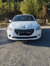 سيارات-peugeot-301-2013-allure-المدية-الجزائر
