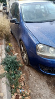 moyenne-berline-volkswagen-golf-5-2006-tlemcen-algerie