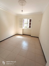 appartement-location-f3-annaba-el-bouni-algerie