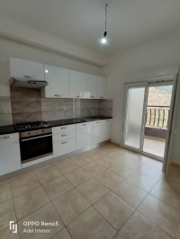 appartement-location-f3-annaba-algerie