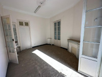 appartement-location-f2-annaba-algerie