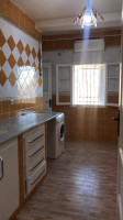 appartement-location-f4-biskra-algerie