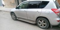 tout-terrain-suv-toyota-rav4-2010-oum-el-bouaghi-algerie