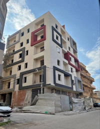 appartement-vente-f4-alger-bordj-el-bahri-algerie