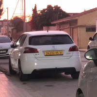 voitures-peugeot-308-2015-active-bir-el-djir-oran-algerie