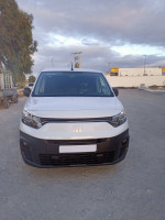 voitures-fiat-doblo-2024-oum-el-bouaghi-algerie