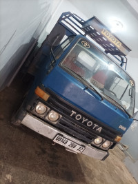 camion-toyota-dyna-dhaya-sidi-bel-abbes-algerie