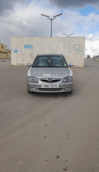 voitures-hyundai-accent-2016-tizi-ouzou-algerie