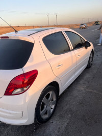 voitures-peugeot-207-2011-allure-el-eulma-setif-algerie