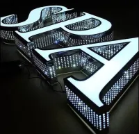 Enseigne lumineuse , écriture 3D , panneaux lumineux, écriture en forex / Alluco meilleur prix