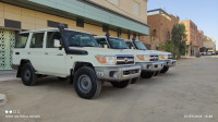 tout-terrain-suv-toyota-land-cruiser-2016-laghouat-algerie