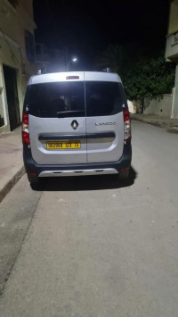 voitures-renault-kango-2023-stepway-tlemcen-algerie