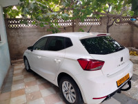 voitures-seat-ibiza-2018-style-facelift-mila-algerie