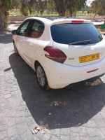 citadine-peugeot-208-2019-allure-facelift-arzew-oran-algerie