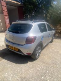 سيارات-dacia-sandero-2018-stepway-السواقي-المدية-الجزائر