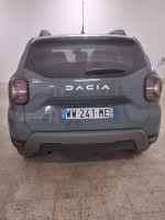 voitures-dacia-duster-2024-journee-bir-el-djir-oran-algerie