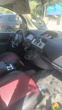 السيارات-النفعية-renault-kangoo-2011-سيدي-موسى-الجزائر