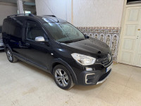 voitures-renault-kangoo-2024-mostaganem-algerie