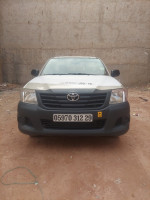 voitures-toyota-hilux-2012-mascara-algerie