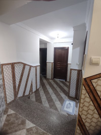 appartement-vente-f3-alger-el-biar-algerie