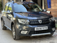 voitures-dacia-sandero-2017-stepway-dely-brahim-alger-algerie