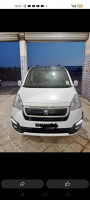 voitures-peugeot-partner-2016-tepee-batna-algerie