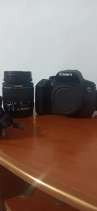 Canon EOS 700d (T5i) 