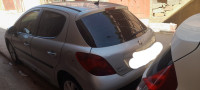 voitures-peugeot-207-2007-فرنسية-oued-fodda-chlef-algerie