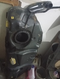 Réservoir خزان الوقود السيارة بيجو Peugeot 206