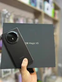 Honor Magic v3