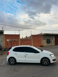 سيارات-volkswagen-polo-2011-باتنة-الجزائر