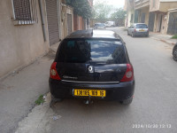 voitures-renault-clio-campus-2009-bab-ezzouar-alger-algerie