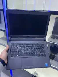 Dell E3350 i3 5ème 8GB 256 SSD 13.3 36300 DA 