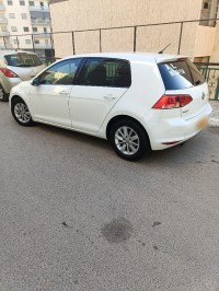 سيارات-volkswagen-golf-7-2014-trendline-بئر-خادم-الجزائر