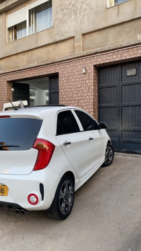 voitures-kia-picanto-2017-sportline-ain-benian-alger-algerie