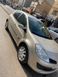 voitures-renault-clio-3-2007-oran-algerie