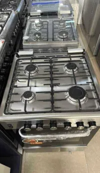 Cuisinière Condor Raviola 4 feux ventilée catalysée 