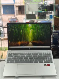 HP LAPTOP 15 RYZEN 7 7730U 16GB 512GB SSD 15,6 FULL HD