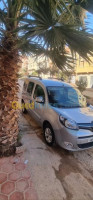 voitures-renault-kangoo-2021-el-kerma-oran-algerie