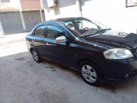 voitures-chevrolet-aveo-4-portes-2009-lt-bouira-algerie