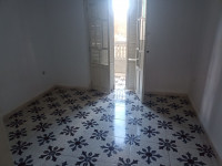 niveau-de-villa-location-f2-alger-sidi-moussa-algerie