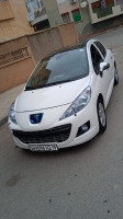 voitures-peugeot-207-2012-setif-algerie