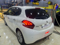 voitures-peugeot-208-2020-allure-facelift-setif-algerie