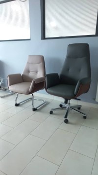 كراسي-chaise-pdg-et-visiteur-برج-الكيفان-الجزائر