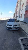 moyenne-berline-renault-megane-2-2004-ain-mlila-oum-el-bouaghi-algerie