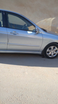 voitures-kia-cerato-2008-medea-algerie