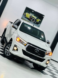 utilitaire-toyota-hilux-2019-legend-dc-4x4-pack-luxe-el-eulma-setif-algerie