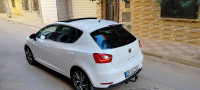 voitures-seat-ibiza-2015-black-line-bou-aiche-medea-algerie