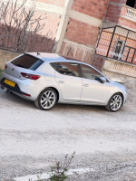 voitures-seat-leon-2014-constantine-algerie